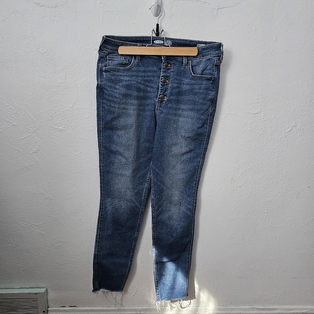 Old Navy rockstar jeans